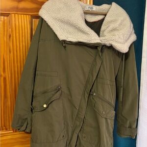Charlotte Russe cost olive color medium women